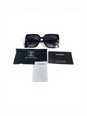 Elegant Fashion Black Square Sunglasses